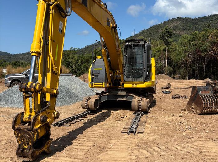 Excavator serviced by NQME on a construction site